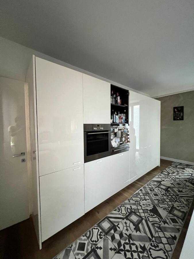 Regis 2 Appartamenti Resort Centro Storico Кивасо Екстериор снимка
