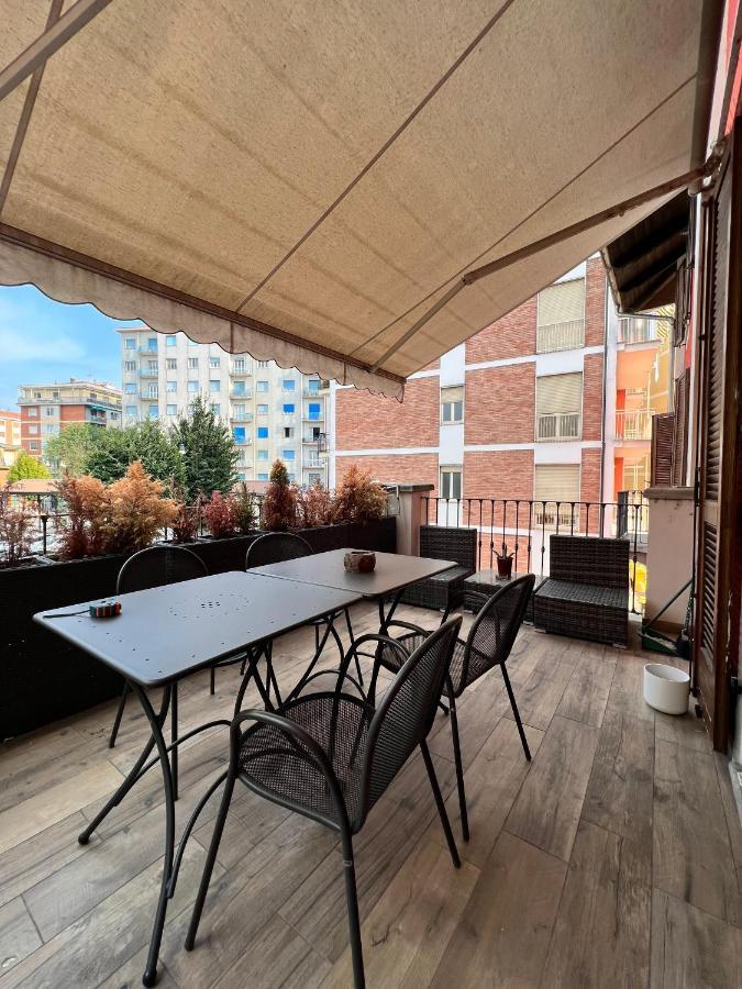 Regis 2 Appartamenti Resort Centro Storico Кивасо Екстериор снимка