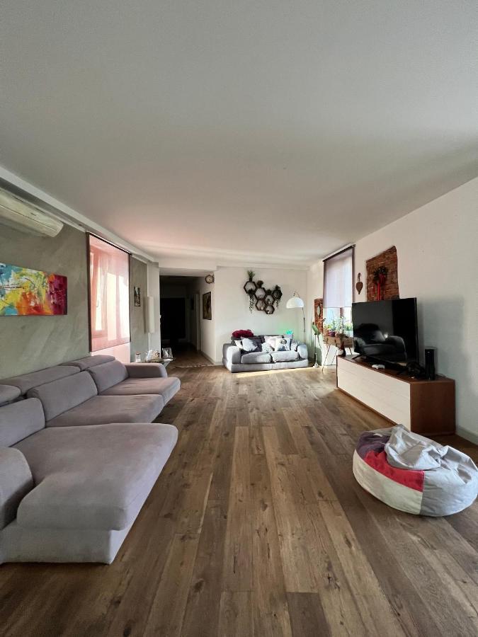 Regis 2 Appartamenti Resort Centro Storico Кивасо Екстериор снимка