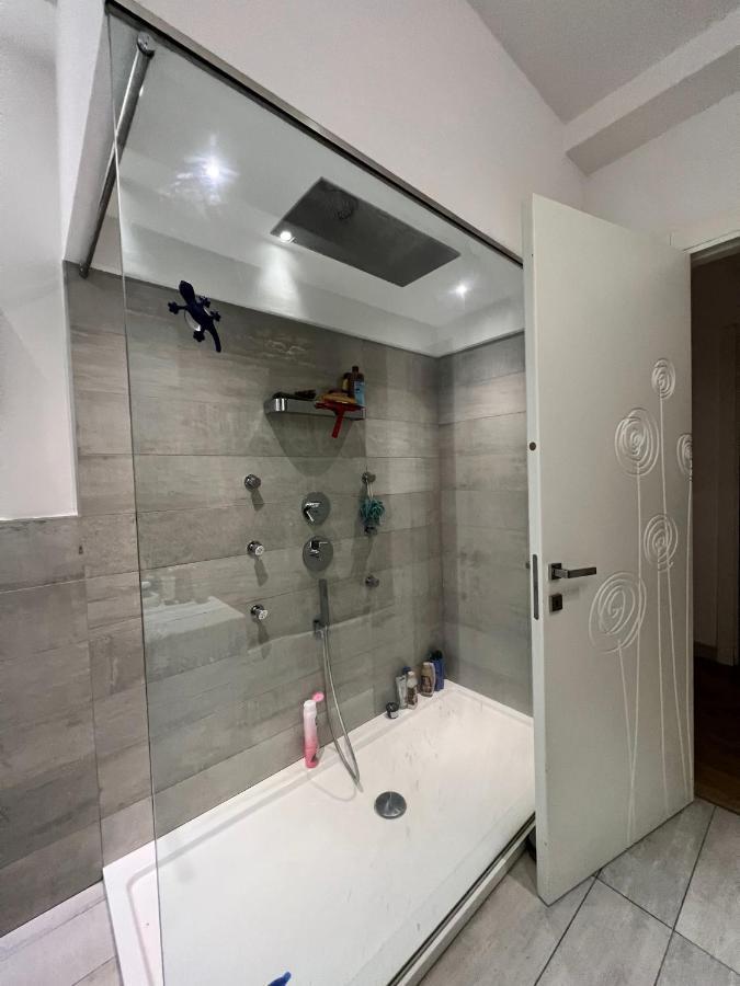 Regis 2 Appartamenti Resort Centro Storico Кивасо Екстериор снимка