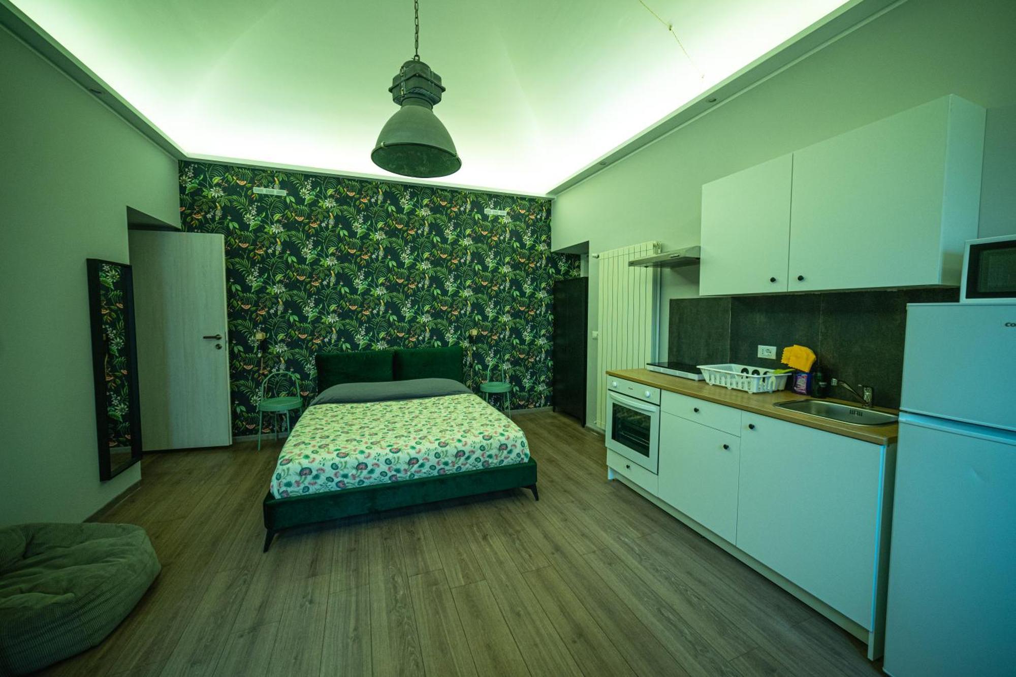 Regis 2 Appartamenti Resort Centro Storico Кивасо Екстериор снимка