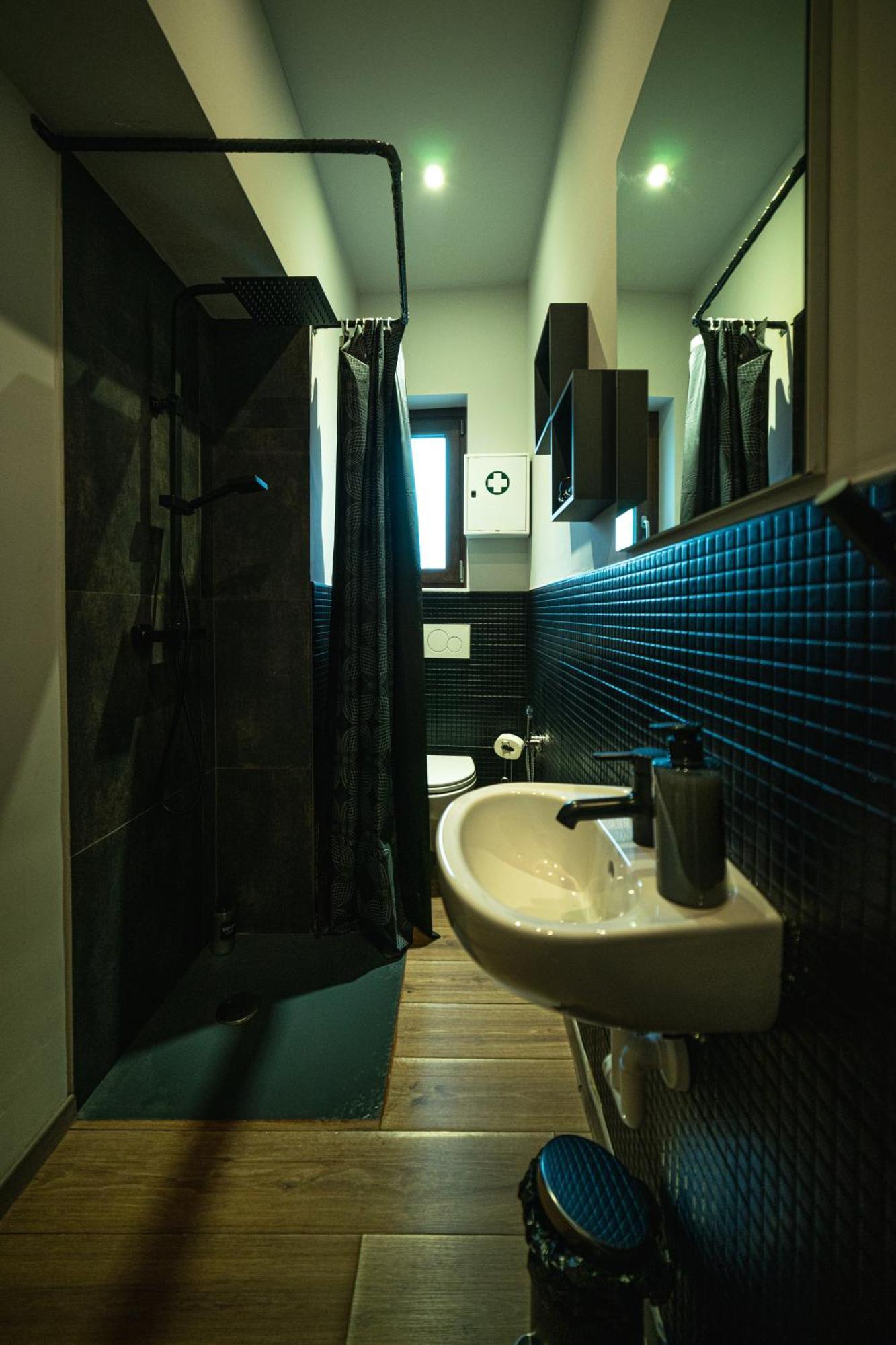 Regis 2 Appartamenti Resort Centro Storico Кивасо Екстериор снимка